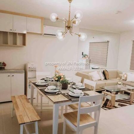 Work-Friendly Mountain-View Condo Near Sm Seaside Cebu Kültér fotó
